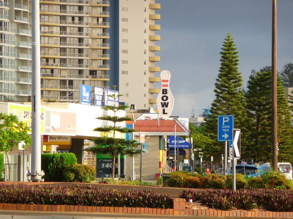 Blue Pelican Motel Tweed Heads Exterior photo